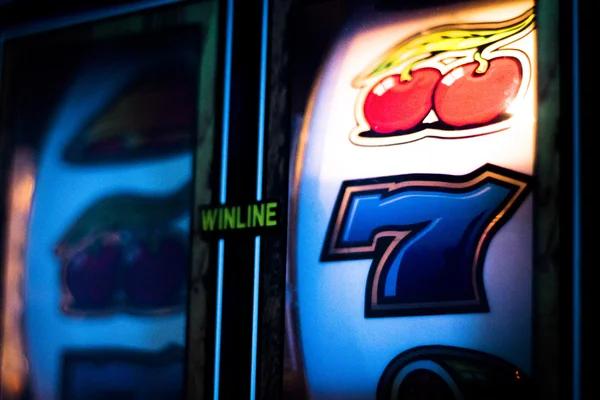 Exploring the Features Commonly Found on Casino Sites