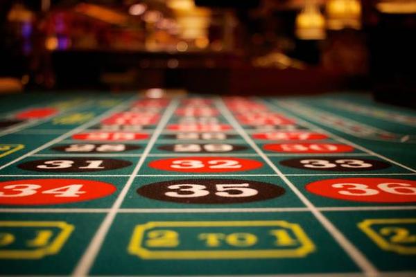 Online Casinos in UAE: 5 Details to Check About Transaction Fees