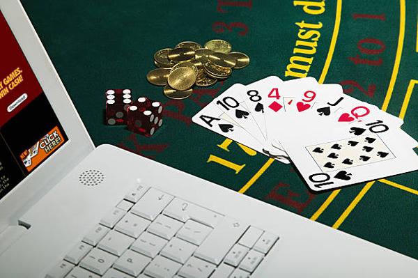 How Players Manage Their Details on Singapore online casino