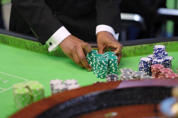 Comparing Game Formats at a trusted online casino Singapore